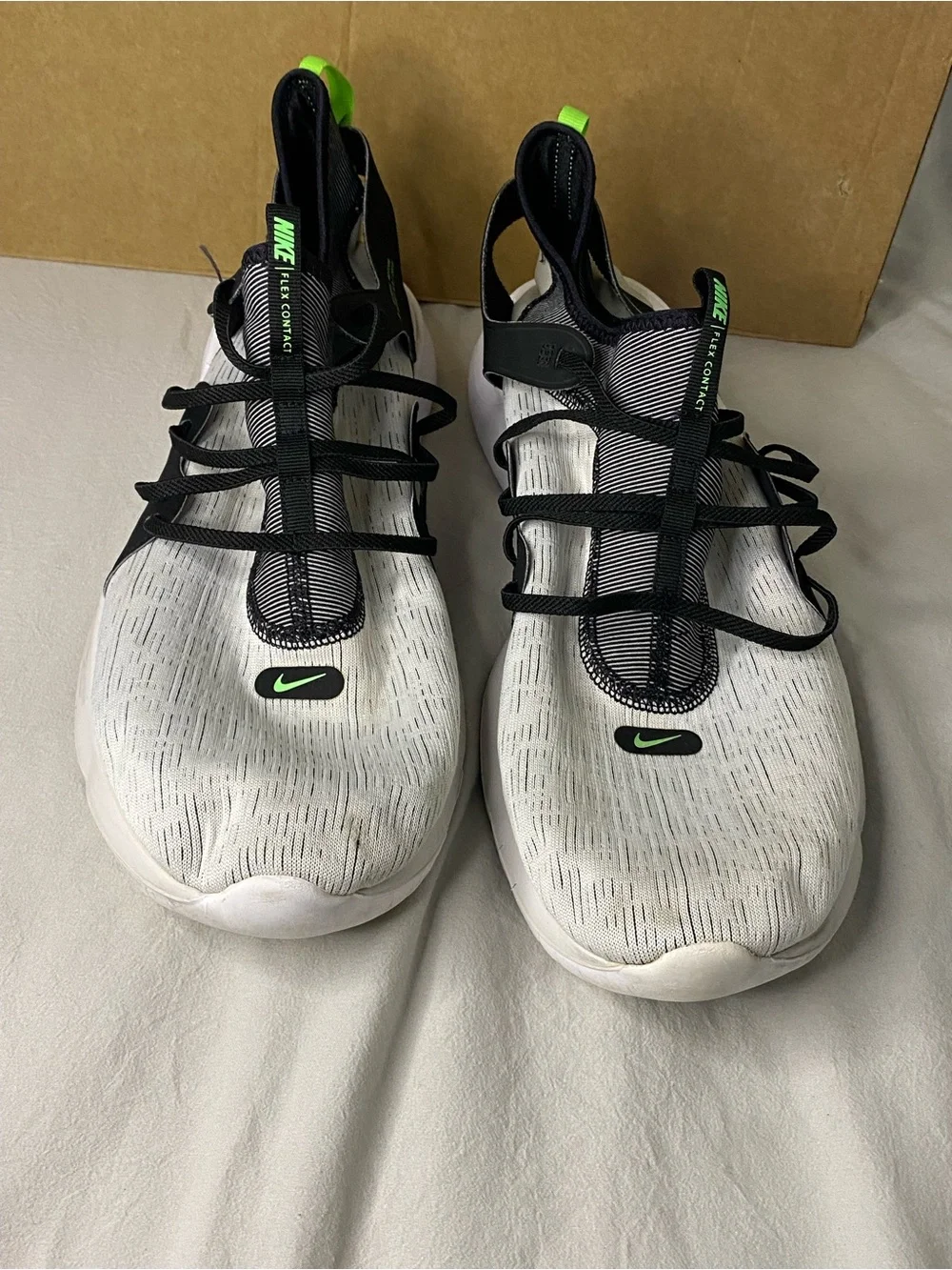 Mens Nike Flex contact 3 Sneakers shoes size 15